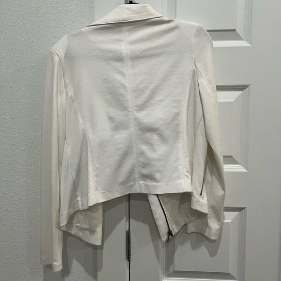 White lightweight jacket - Picture 4 of 4